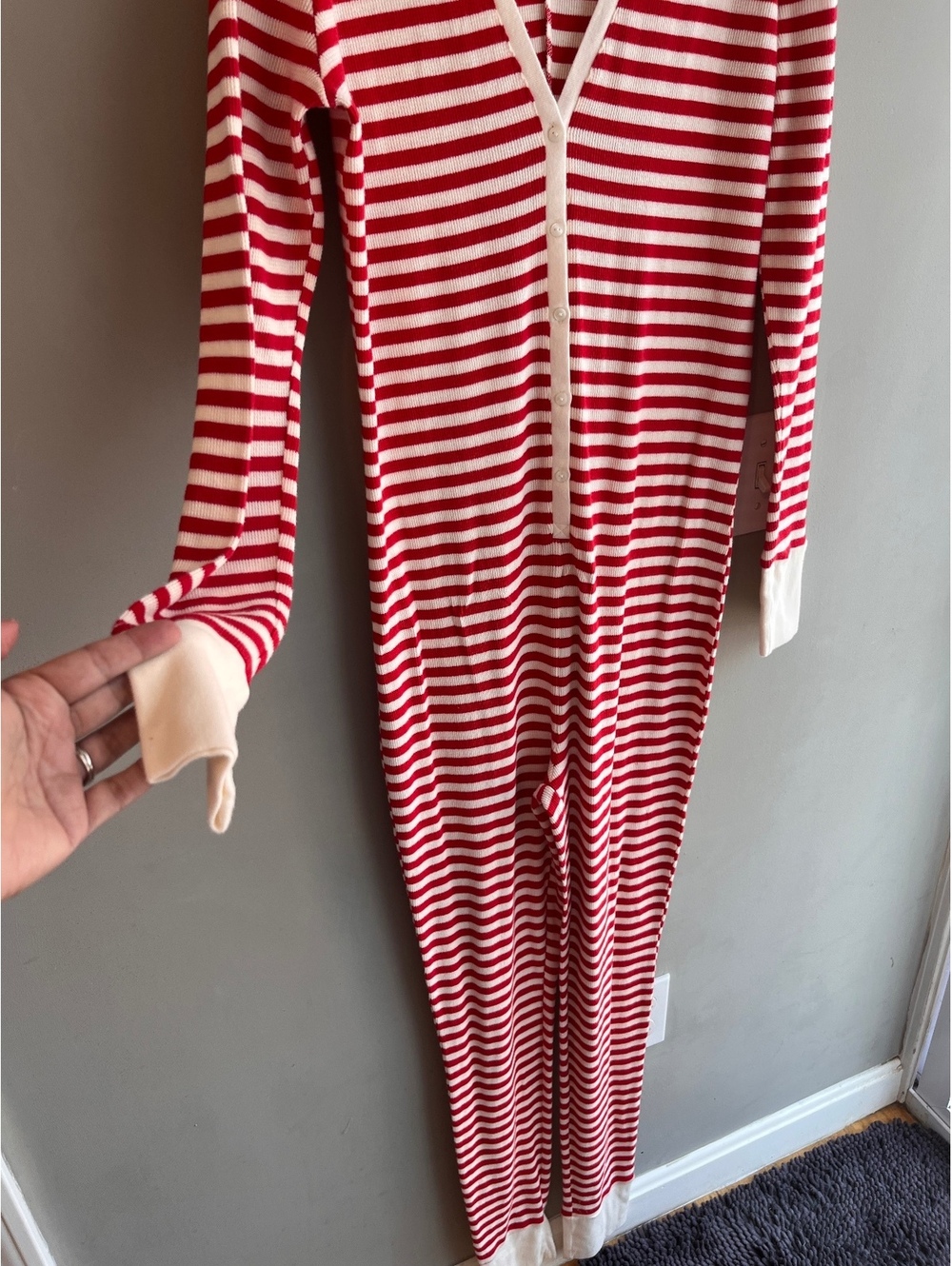 Victoria’s Secret NWT Red White Striped Holiday Holiday - Picture 6 of 10